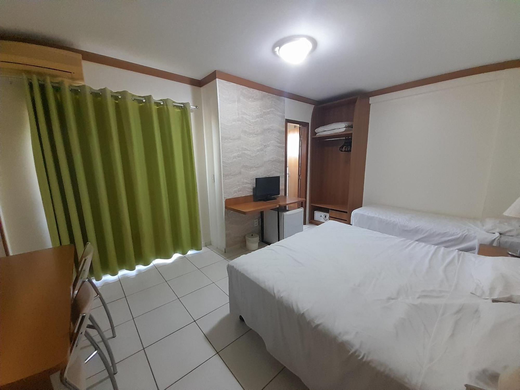 Resort Golden Dolphin Grand Hotel 517 Калдас-Новас Екстер'єр фото